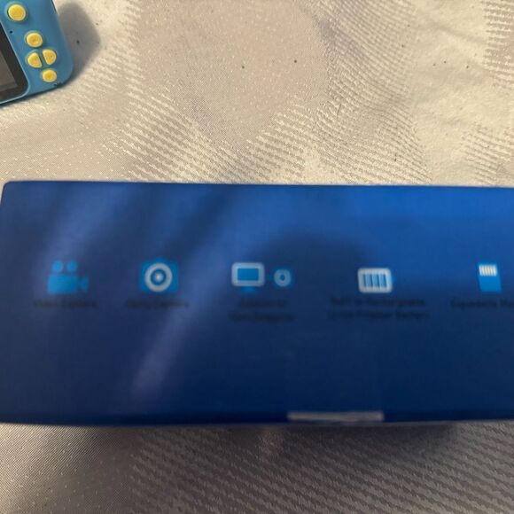 Kids Digital Camera Like New! Video, Photos, Rechargeable! - Picture 7 of 16